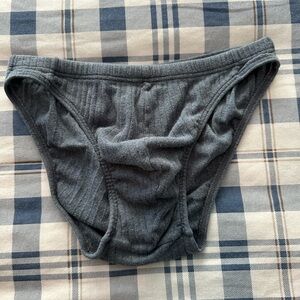 Men’s Vintage Stafford Gray Hi-Cut Ribbed Bikini Briefs.